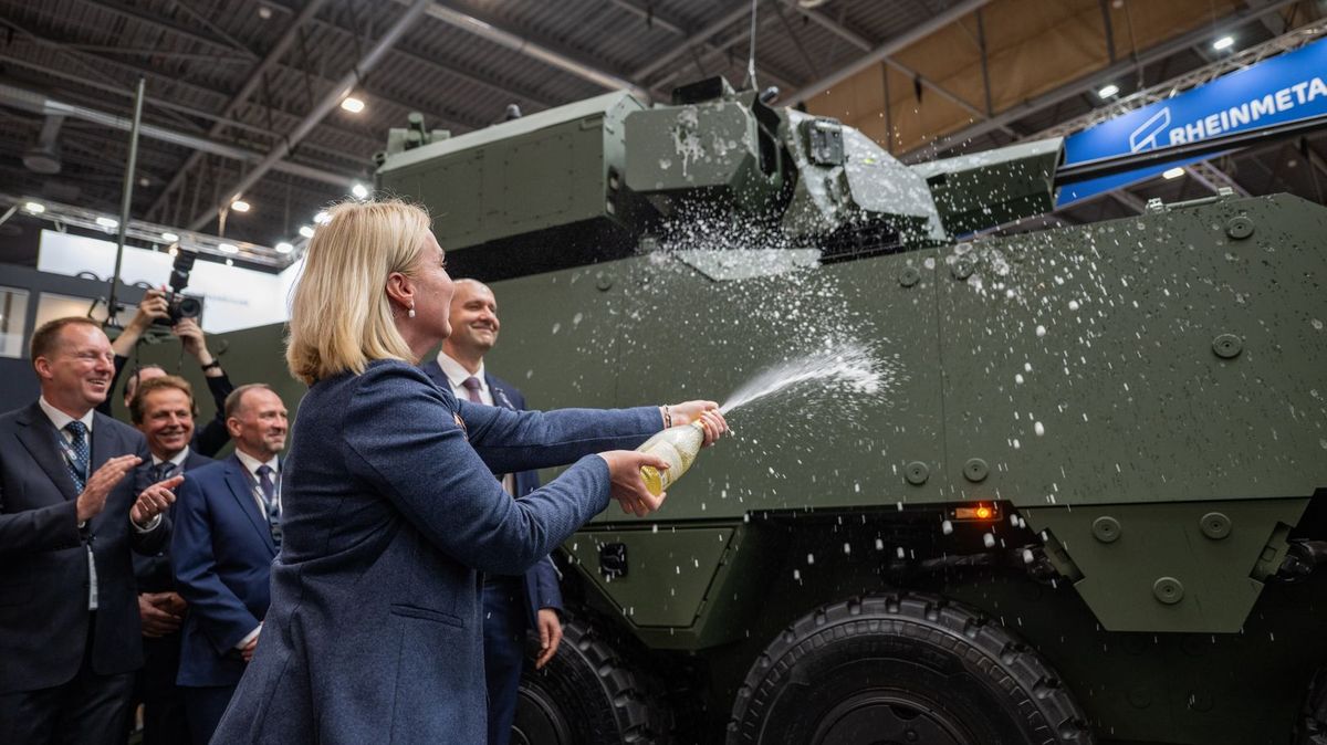 Zbrojaři z CSG vydělali v prvním pololetí 19 miliard, chtějí na burzu